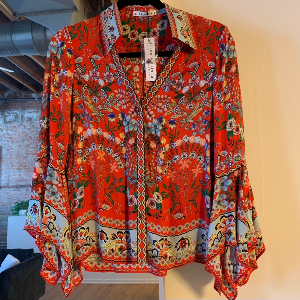Alice and Olivia Randa Trumpet Sleeve Button Down